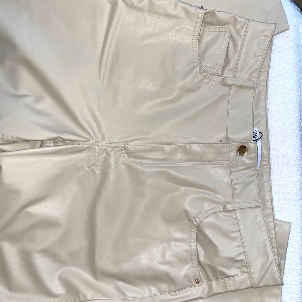 Zara Cream Leather Ankle cut pants.
